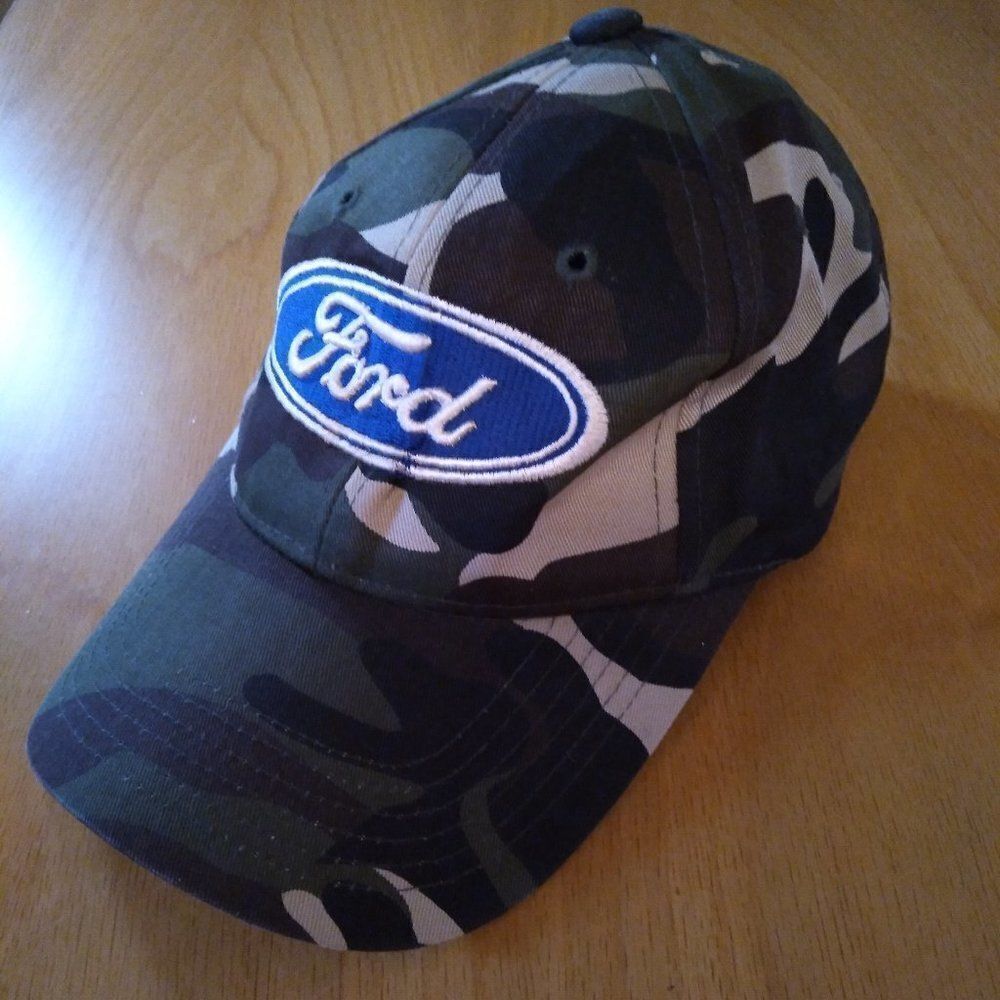 Vintage Ford Logo Camouflage Strap Back Hat